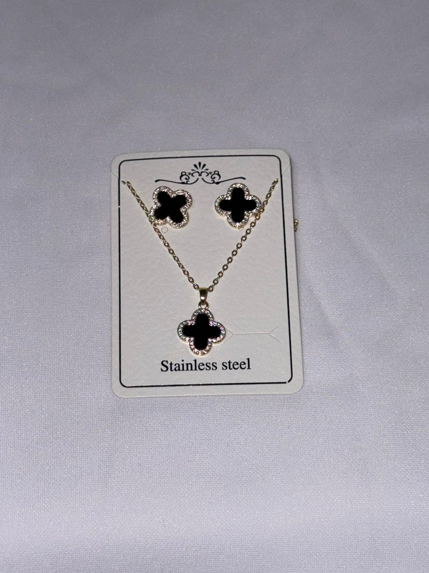 Black clover set