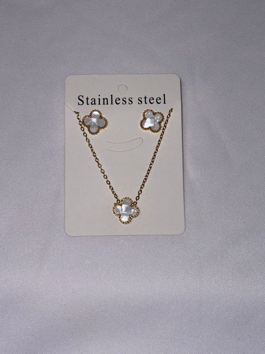White clover set